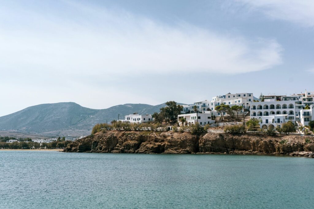 Ο προβληματισμός των ξενοδόχων για τον αντίκτυπο των πυρκαγιών στον τουρισμό