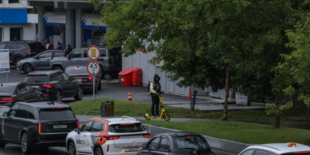 Ρωσία: Δεύτερο κύμα από ελλείψεις καυσίμων σαρώνει τη χώρα