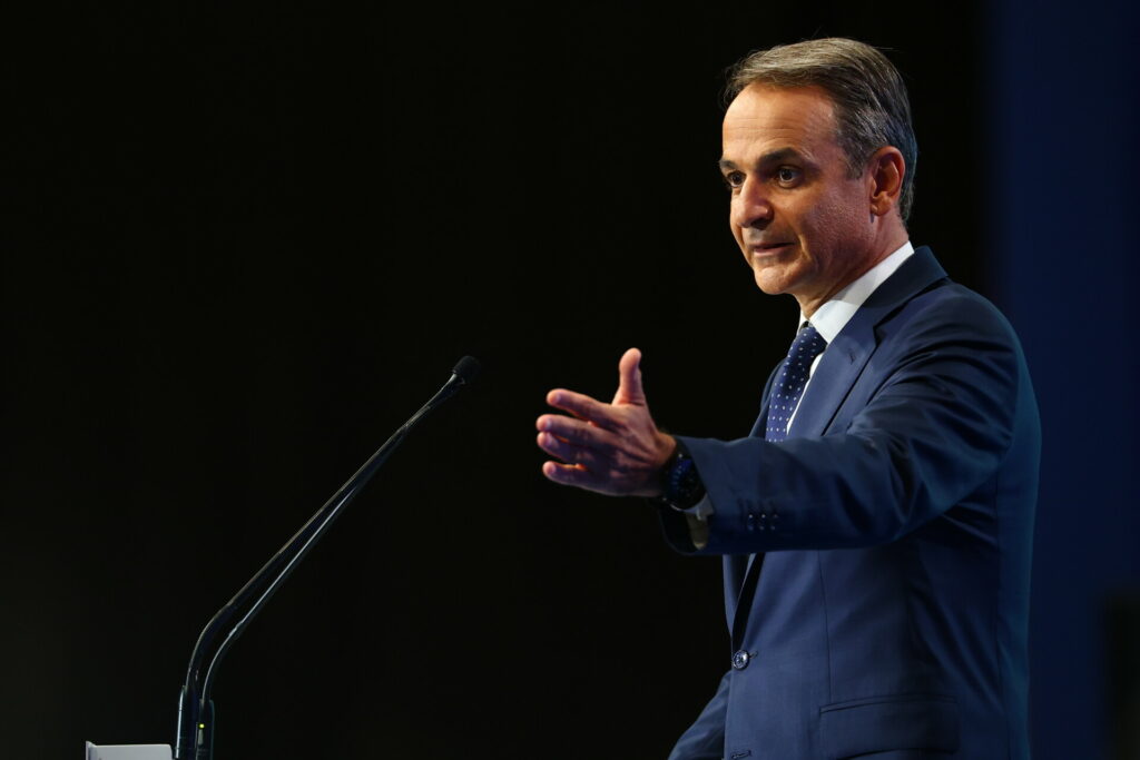Πόσο και για ποιους μειώνονται οι φόροι από το 2027- Η ακτινογραφία των εξαγγελιών Μητσοτάκη