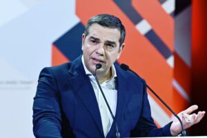 Η λατρεία του Τσίπρα για τον Σαμαρά, το δίδυμο της σωτηρίας (μας), οι φιλεύσπλαχνοι βουλευτές της ΝΔ, τα εκατομμύρια του ΤΕΕ και οι… Σιαδήμες