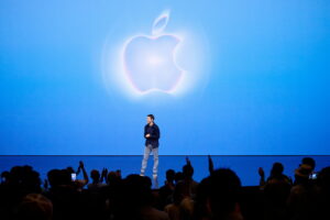 Βαρύ πρόστιμο 5,7 δισ. δολαρίων στην Apple για παραβίαση πατεντών τεχνολογίας αφής