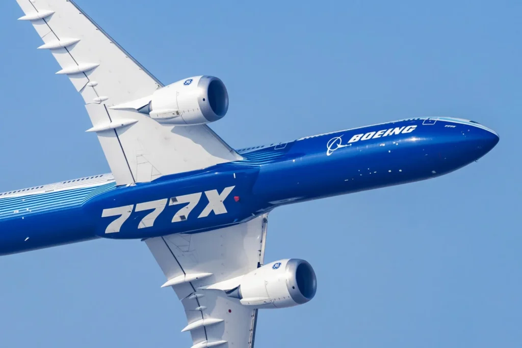 Boeing: Βουτιά στη μετοχή, ενώ οι δοκιμές του 777X μεταφέρονται στο 2027