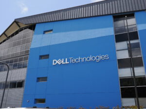 Dell: Αύξηση εσόδων 58% στα 46,97 δισ. και καθαρά κέρδη 4,13 δισ. δολάρια