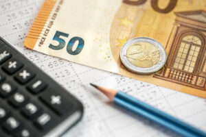 Επίδομα 400 ευρώ: Η οριστική ημερομηνία πληρωμής