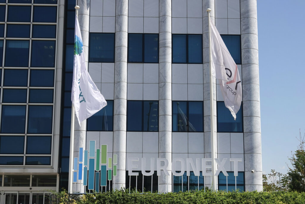 Χρηματιστήριο: Νέες αγορές στις τράπεζες ενόψει αναβάθμισης