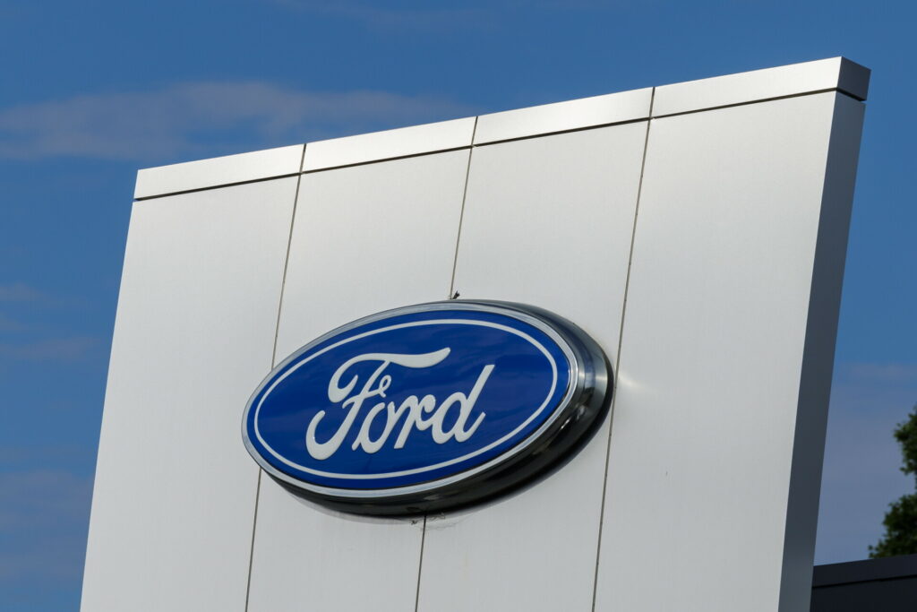 Η Ford απαντάει στον Τραμπ με επένδυση 1 δισ. στο Κεντάκι για την εγχώρια παραγωγή