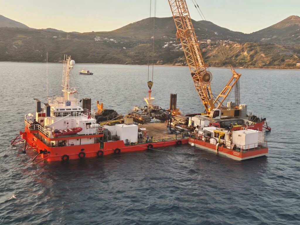 AΔΜΗΕ: Σε λειτουργία οι αναβαθμισμένες ηλεκτρικές διασυνδέσεις Ζακύνθου-Κεφαλονιάς-Λευκάδας