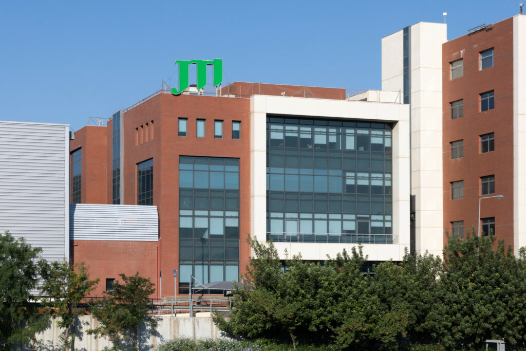 JTI Hellas: Τζίρος 850 εκατ. ευρώ το 2025 με αύξηση πωλήσεων 5,4%