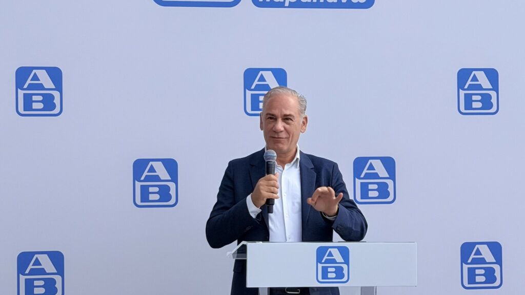 ΑΒ Βασιλόπουλος: Το μάθημα Μαρινόπουλου και η ευκαιρία από το deal Μασούτης – Κρητικός