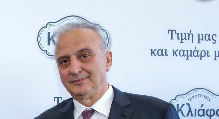 Μ. Σαράντης: Τα αποθέματα φέτας μπορεί να μην φτάνουν έως το τέλος του χρόνου