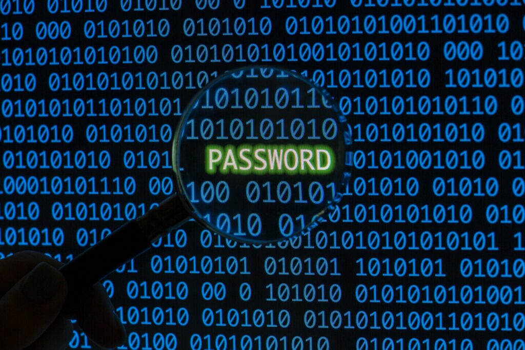 Password manager ή authenticator app; Ποιον τρόπο πρέπει να χρησιμοποιείτε για τους κωδικούς σας