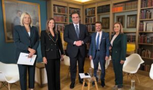 Πιερρακάκης: 4 δισ. σε μόνιμα μέτρα επιστράφηκαν στην κοινωνία μέσα σε δύο χρόνια