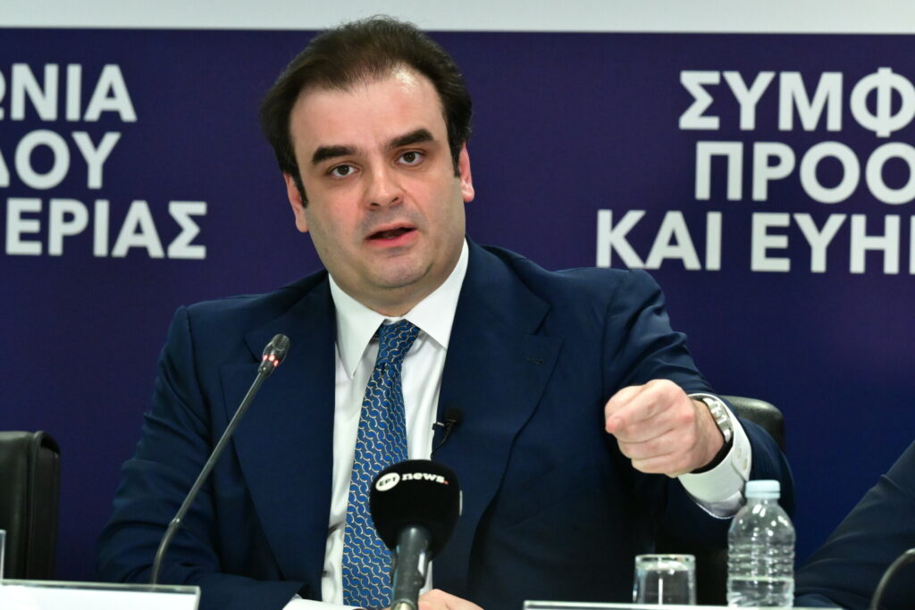 Πιερρακάκης: Στόχος η ενίσχυση του διαθέσιμου εισοδήματος και η μείωση του κόστους ενέργειας