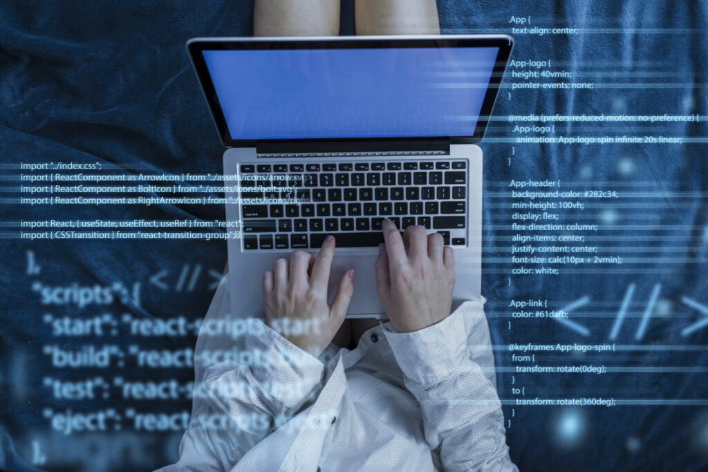 Πώς η Τεχνητή Νοημοσύνη αλλάζει τις κρίσιμες υποδομές: Δίκτυα που προβλέπουν, αντιδρούν και αντέχουν