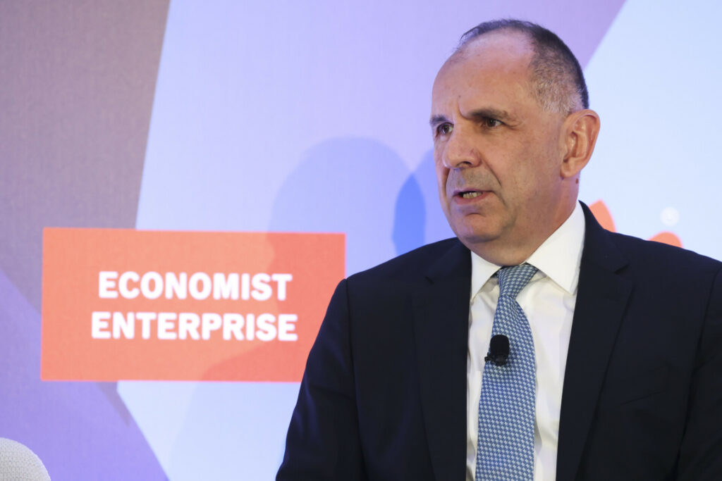 Γεραπετρίτης: Η Ευρώπη να εστιάσει στη στρατηγική αυτονομία, το παράδειγμα της Ελλάδας στην ενέργεια