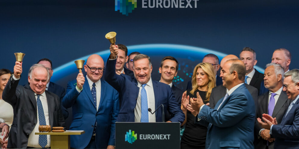 Γιατί οι Έλληνες εφοπλιστές “δένουν” στο Euronext Athens