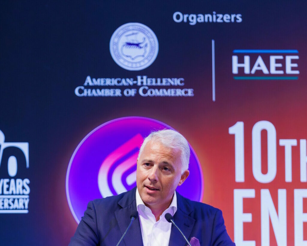 Καραμούζης (ΕΤΕ): Μεγάλες οι προκλήσεις στην αγορά των ΑΠΕ, ο ρόλος των τραπεζών