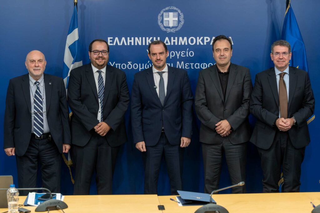 Νέα σύμβαση για τον ψηφιακό μετασχηματισμό των Μεταφορών