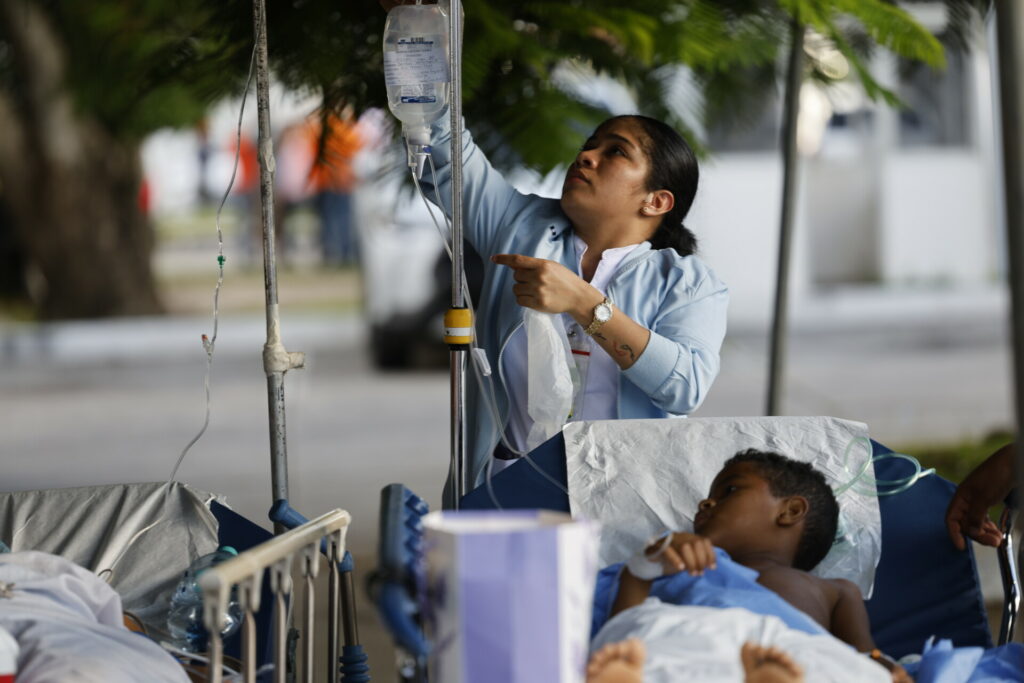 Παναμάς, σεισμός, 7,7 Ρίχτερ, ©EPA/BIENVENIDO VELASCO