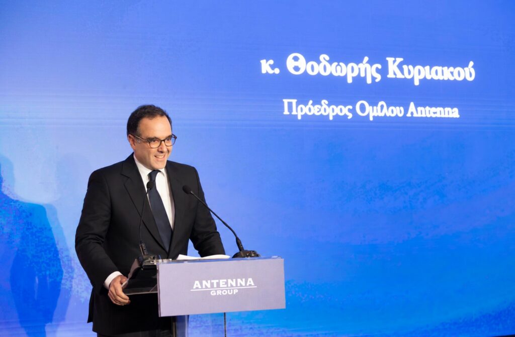 Ο Θ. Κυριακού παρέθεσε δείπνο προς τιμήν των μεγάλων δωρητών του Τηλεμαραθωνίου του ΑΝΤ1 για τα παιδιά