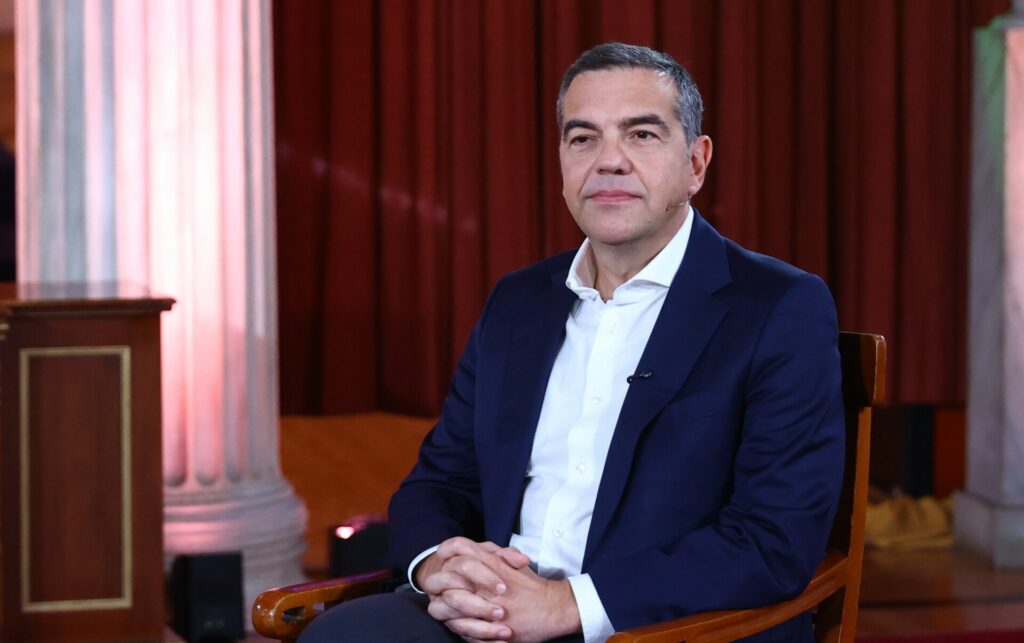 Η επιχείρηση… εξαφάνισης υπουργών, ο νέος σύμβουλος του Τσίπρα, η συνάντηση κορυφής του Άρη με τον Τσιούτσια και ένας τρικούβερτος καβγάς