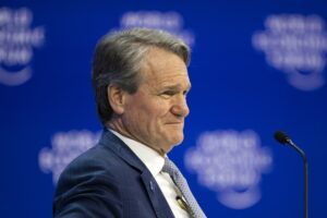 Bank of America: Μειωμένα κέρδη στα 6,9 δισ. στο γ’ τρίμηνο λόγω προστίμου