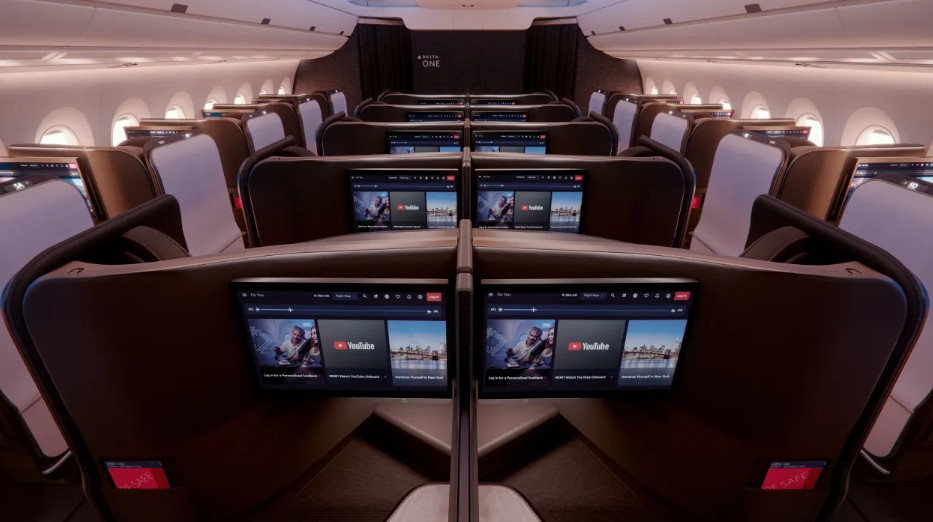 Delta Airlines: Νέα μενού, πολυτελή σερβίτσια, ανανεωμένες σουίτες και συνεργασία με την Porsche