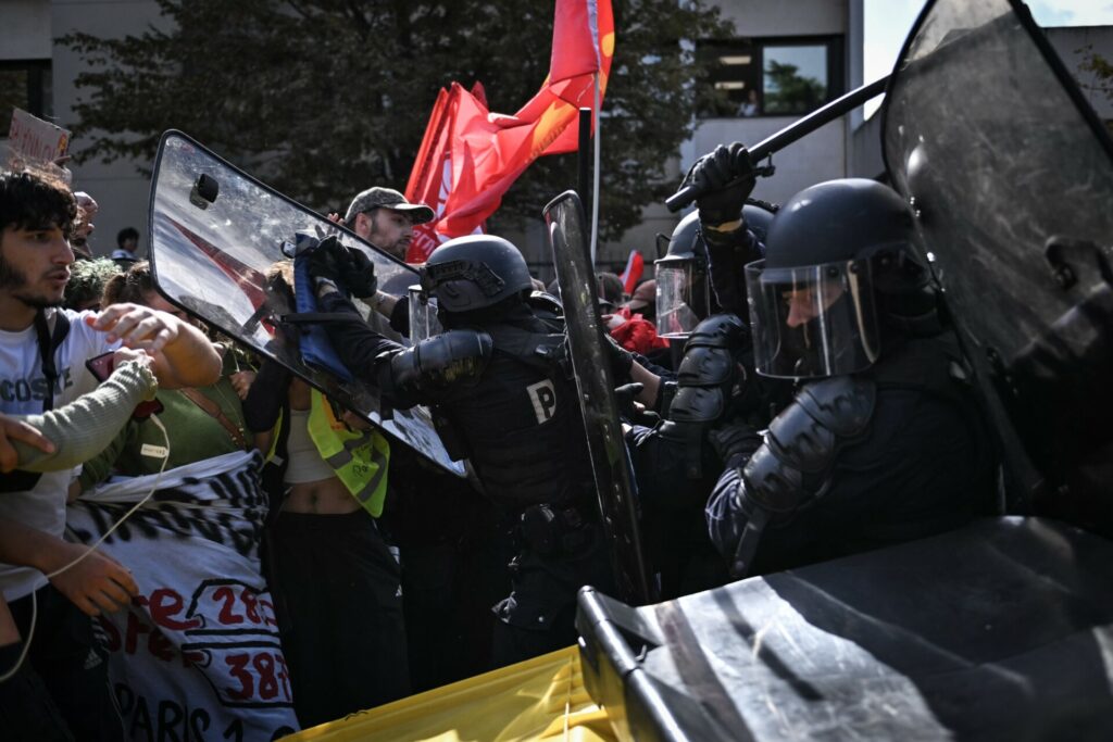 Συμβούλιο της Ευρώπης για κύμα διαδηλώσεων: Σεβασμός στο δικαίωμα στη συνάθροιση, αποκλιμάκωση της επιβολής της τάξης