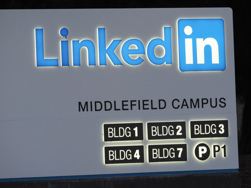Το LinkedIn ανοίγει “σχολή” χωρίς πτυχίο για να γίνεις αφεντικό του εαυτού σου – Δωρεάν πρόγραμμα 14 εβδομάδων
