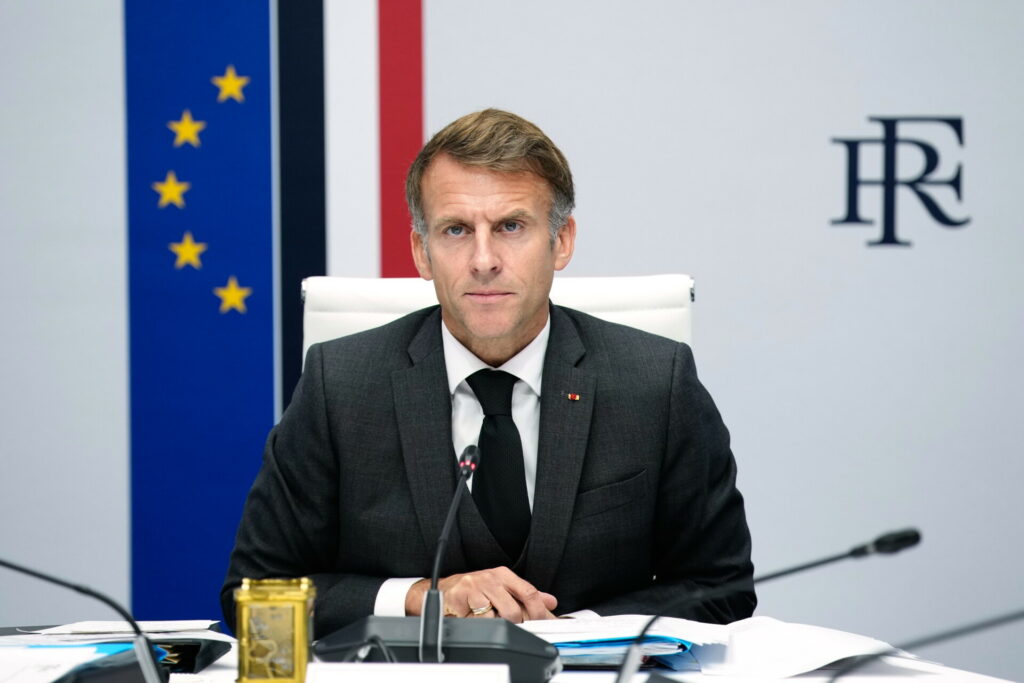 Στους δρόμους ο στρατός στη Γαλλία ενόψει των νέων διαδηλώσεων, ανησυχία στις αγορές
