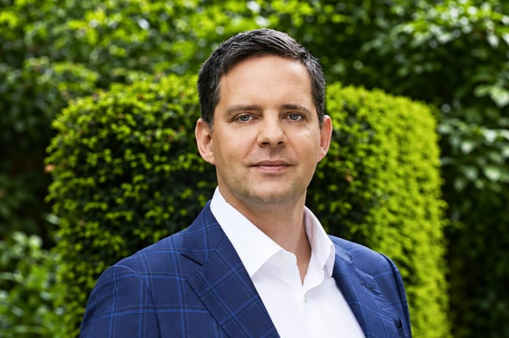 Πώς η EMMA Capital δημιούργησε τον μεγαλύτερο παίκτη στις ελληνικές φαρμακαποθήκες