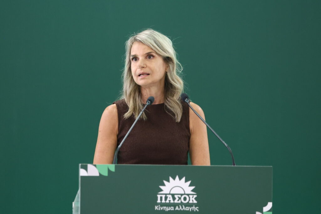 Αποστολάκη: Τραπεζικός αποκλεισμός για εκατομμύρια πολίτες – Χωρίς κατάστημα 67 δήμοι