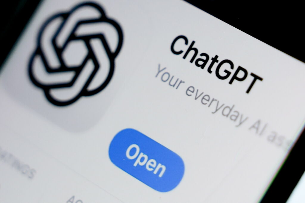 Η OpenAI φέρνει διαφημίσεις στο ChatGPT σε επιπλέον 26 χώρες