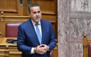 Το θερμό κλίμα μεταξύ Μητσοτάκη και Μυτιληναίου, το κάτι μοναδικό που έχει καταφέρει ο Παπασταύρου, αυτοί που ξέχασαν την Κίμπερλι και μία απευθείας ανάθεση για να κοιτάνε τα ρέματα