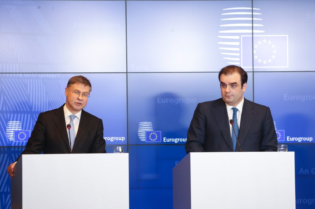 Ντομπρόβσκις: Θετική η Κομισιόν για την ενεργειακή ρήτρα διαφυγής της Ελλάδας