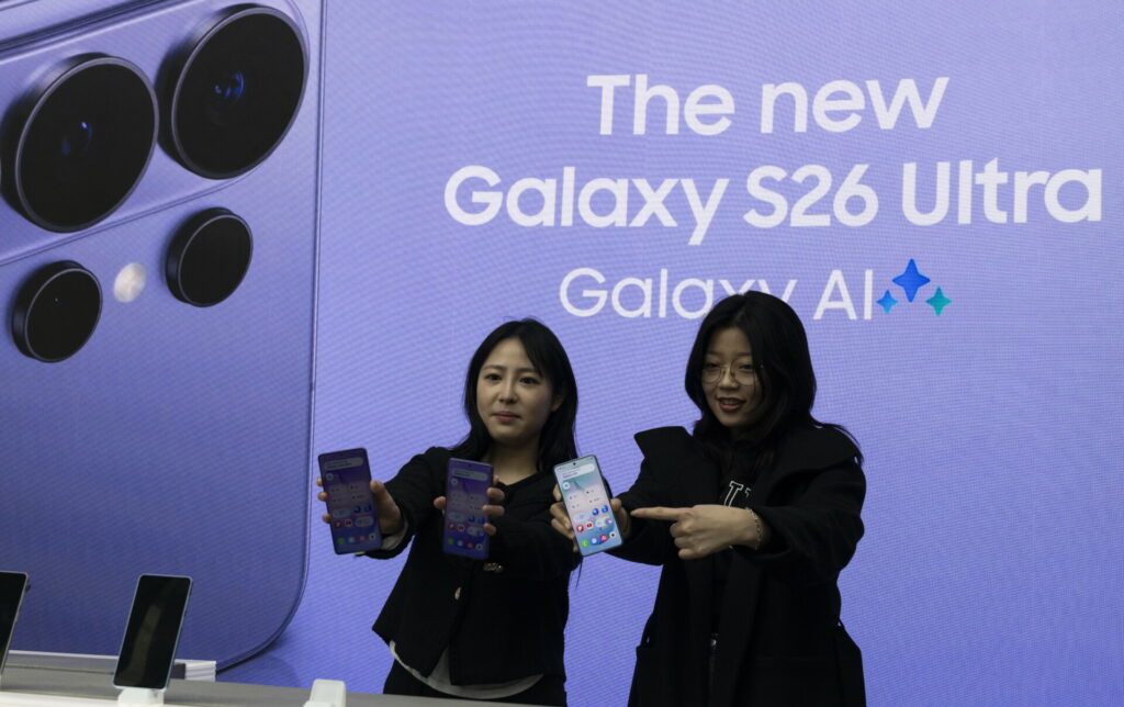Samsung Galaxy: Χρήστες καταγγέλλουν ότι η μπαταρία αδειάζει μετά από τη νέα αναβάθμιση