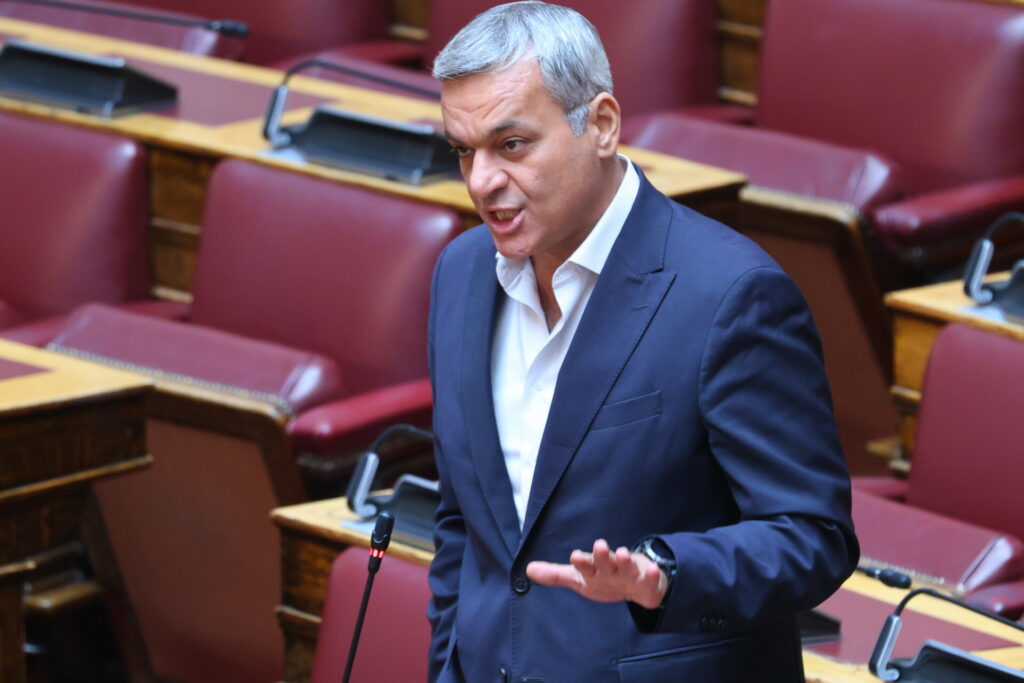 Χ. Μαμουλάκης: Σήμερα η προσχώρηση στην ΕΛΑΣ – Θέμα χρόνου η παραίτηση από τη βουλευτική έδρα